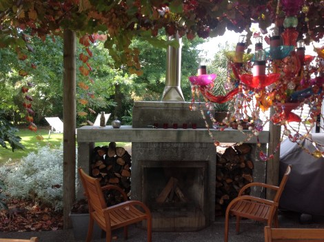 Outdoor room spikenard