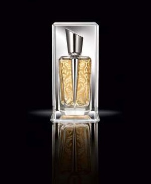 Miroir des Voluptes. Nathalie Lorson and Daphné Bugey for Thierry Mugler.